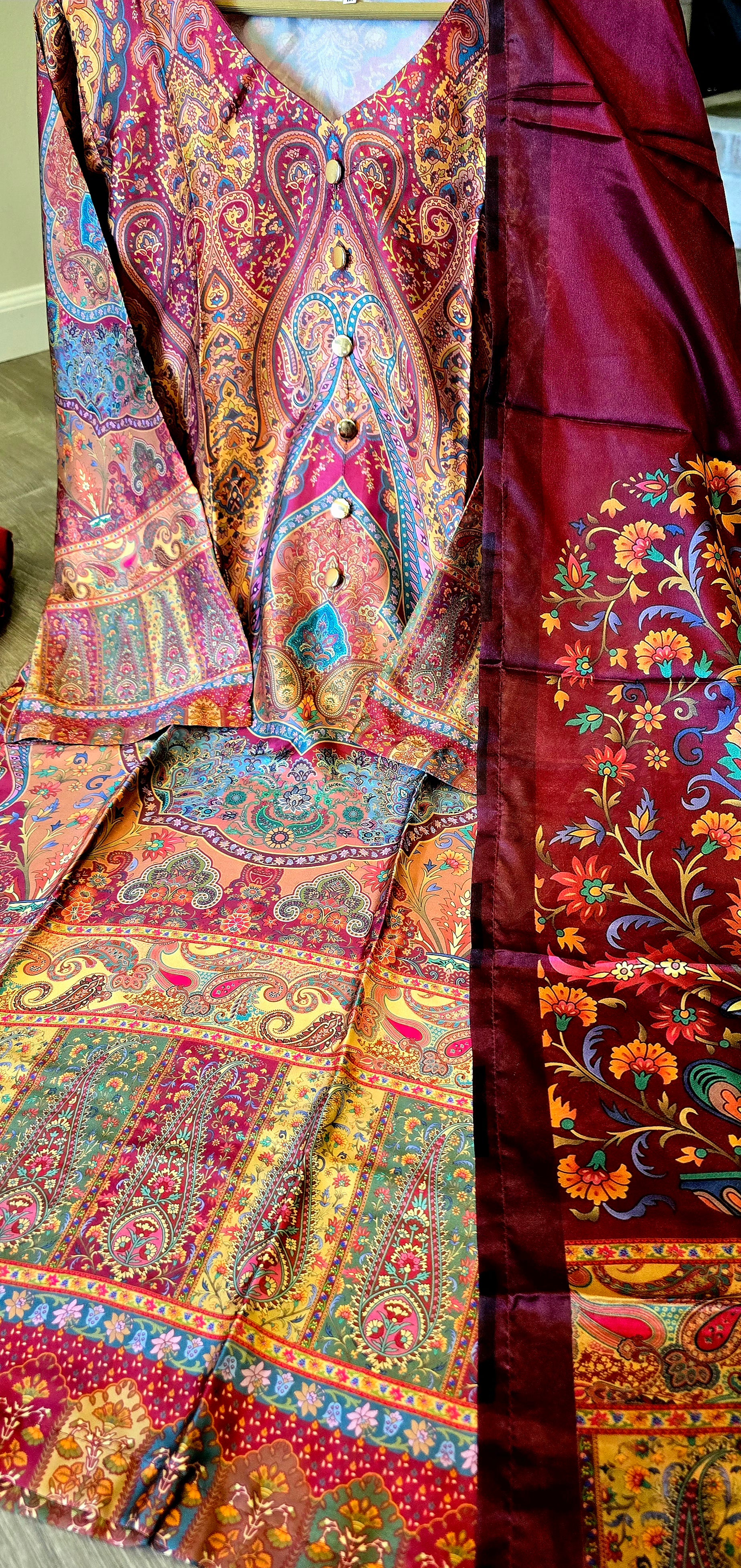 Kani Print Silk outfit