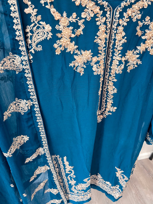 EMB CHIFFON SUIT