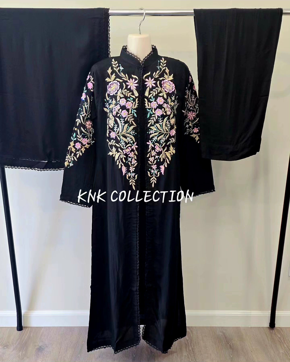 4pc EMB GOWN STYLE