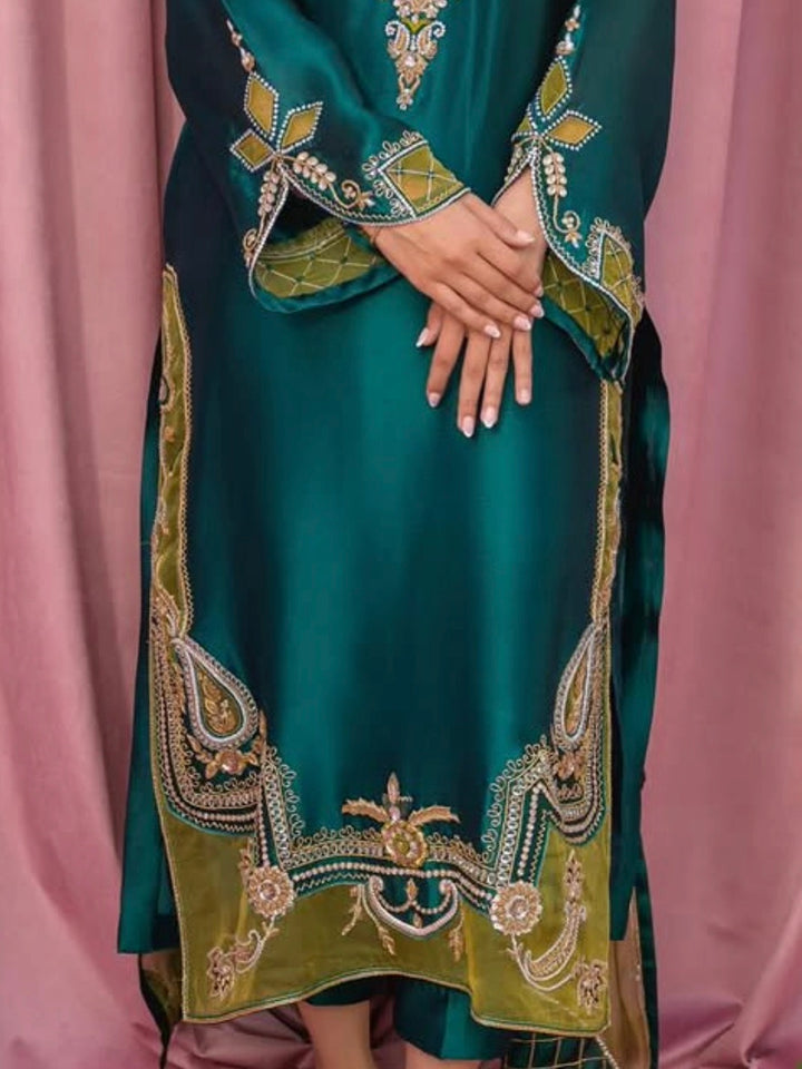 EMERALD LUXE CUSTOM OUTFIT HAND WORK