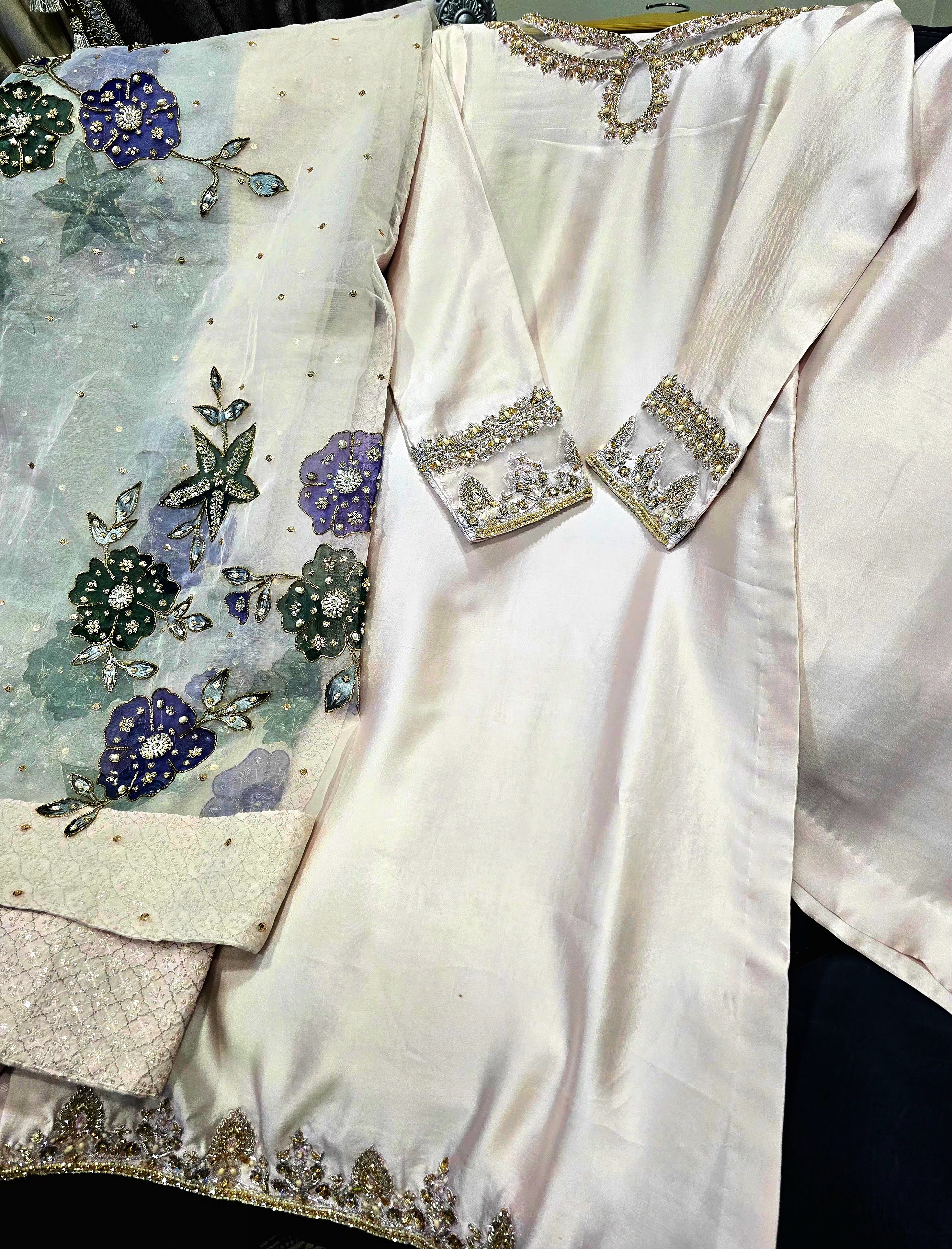 CUSTOM FORMAL HAND-PAINT DUPATTA WITH SHARARA