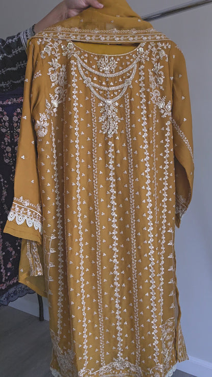 EMB CHIFFON OUTFIT